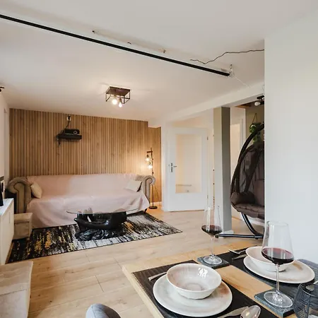Dessaus Motto Appartements! Solo - Paerchen - Familien - Gruppen Room photo