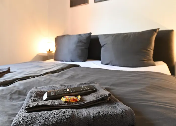 Dessaus Motto Appartements! Solo - Paerchen - Familien - Gruppen