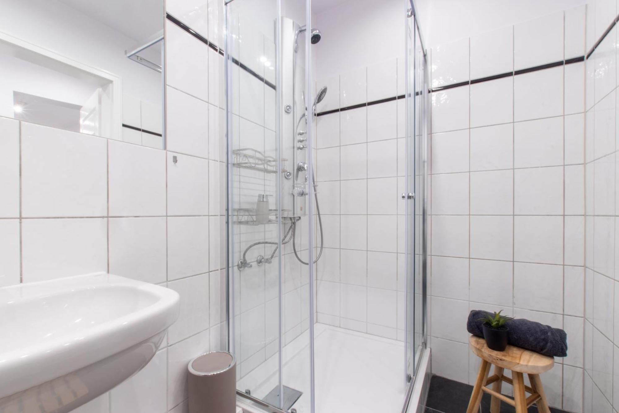 Dessaus Motto Appartements! Solo - Paerchen - Familien - Gruppen *