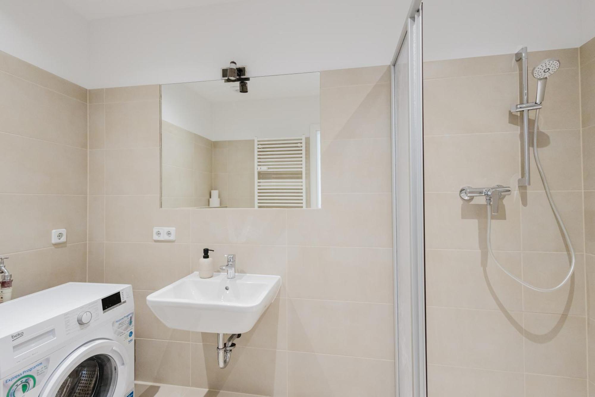 Dessaus Motto Appartements! Solo - Paerchen - Familien - Gruppen Apartment Dessau-Rosslau