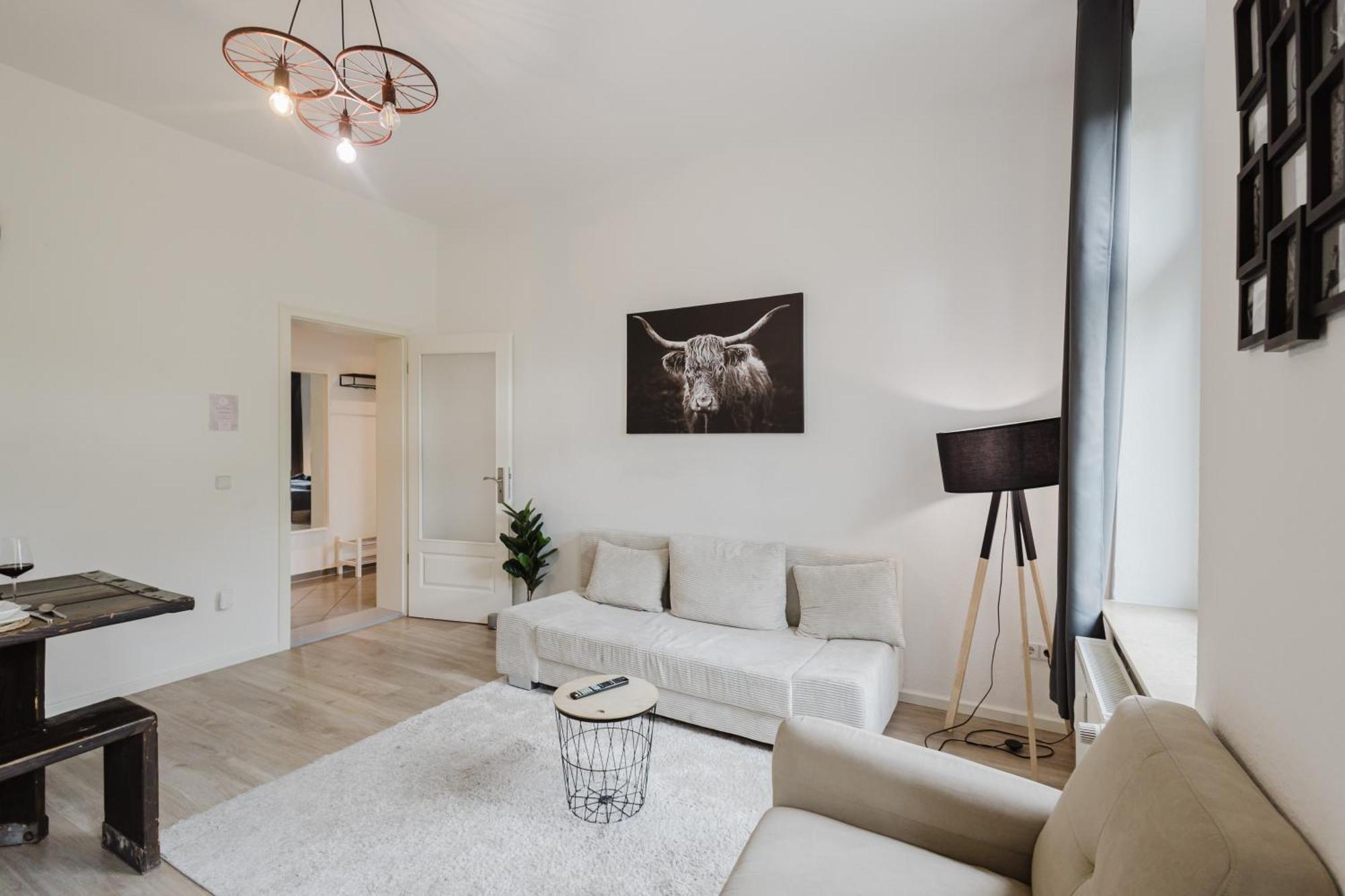 Dessaus Motto Appartements! Solo - Paerchen - Familien - Gruppen Apartment *